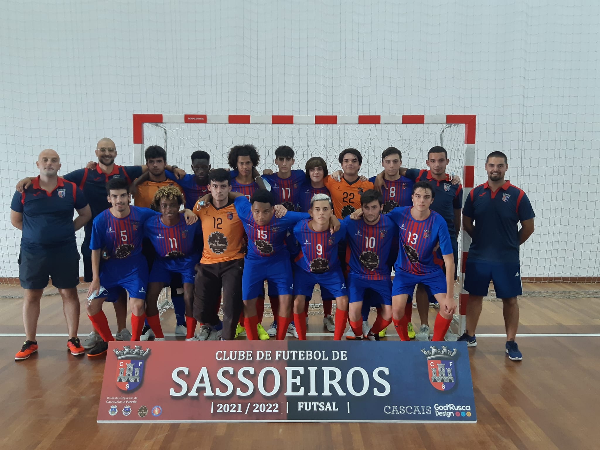 Juniores de Futsal nas Meias Finais